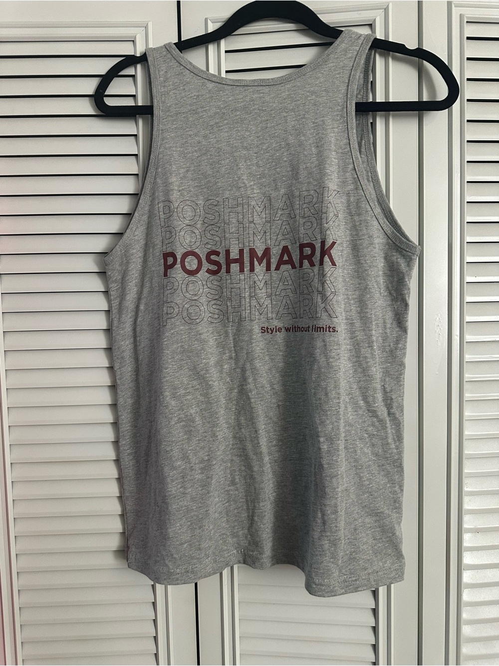 NWOT Gray Poshmark Sleeveless Tank Size S - Picture 5 of 6